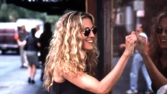 Η Carrie Bradshaw αφήνει πίσω της την πιο αγαπημένη της συνήθεια!