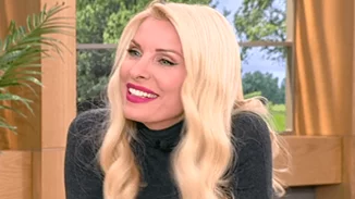 Ελένη Μενεγάκη | Το λάθος on air, η ασυνεννοησία & η αντίδραση της Ελιάνας Χρυσικοπούλου