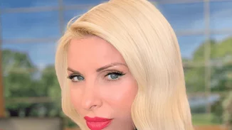 Η Ελένη Μενεγάκη όπως δεν την έχεις ξαναδεί