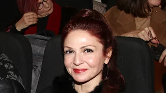 Ταμίλα Κουλίεβα | Σπάνια επίσημη έξοδος με τον σκηνοθέτη σύζυγό της