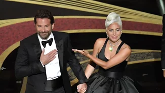 Oscar 2019 | Οι συγκινητικές στιγμές του Bradley Cooper με τη Lady Gaga