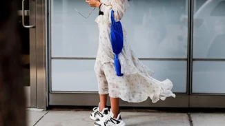 Πώς να φορέσω τα sneakers μου; Μας ρώτησες σου απαντάμε