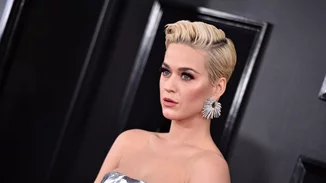 Η Katy Perry άλλαξε τα μαλλιά της!