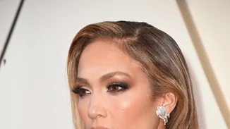Cute alert | Δείτε την Jennifer Lopez να τραγουδάει με την κόρη της στη σκηνή