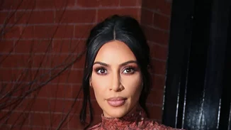 Kim Kardashian | Μόλις φόρεσε το πιο iconic outfit της Carrie Bradshaw