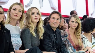 Εβδομάδα Μόδας Παρίσι 2019 | Οι 18 καλύτερες εμφανίσεις από τις celebrities που βρέθηκαν στα shows