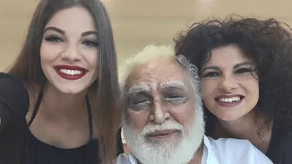 Τζένη Καζάκου | Φωτογραφίες της εγγονής της Τζένης Καρέζη (Πόσο μοιάζει με την αξέχαστη γιαγιά της;)