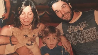 Μυρτώ Αλικάκη - Πέτρος Λαγούτης | Δες τον κούκλο 17χρονο γιο τους