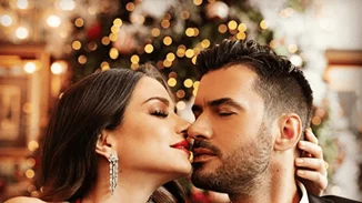 Στο σπίτι τους, σε διακοπές, σε εξόδους | Ο Γιάννης Τσιμιτσέλης φωτογραφίζει παντού & συνέχεια την Κατερίνα Γερονικολού (pics)