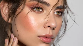 Μακιγιάζ ματιών | 7 ιδέες για να εντάξεις το χρώμα στο makeup look σου