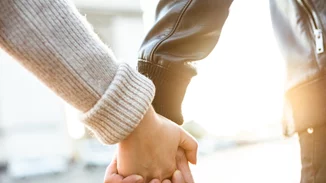 Ανάλυσέ Το | Πώς να ανακτήσεις τη χαμένη εμπιστοσύνη στη σχέση