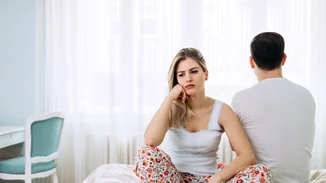 Ανάλυσέ Το | Τι συμβαίνει όταν απουσιάζει το σεξ από τον γάμο;