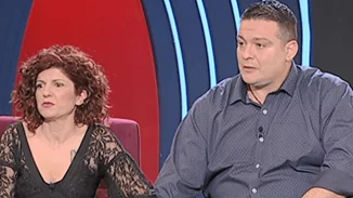 Εύη Σακελλάρη & Νίκος Καραχάλιος | Η συγκινητική ιστορία του διαφορετικού ζευγαριού που έγινε viral