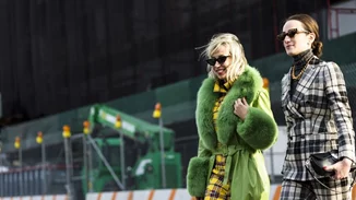 Ποια χρώματα είναι στη μόδα; 20 ιδέες για να φορέσεις έντονα χρώματα όπως τις είδαμε τώρα στη Νέα Υόρκη