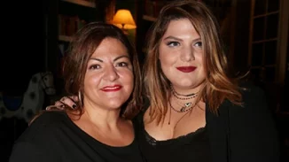 Παγκόσμια Ημέρα της Γυναίκας | Η συγκινητική ανάρτηση της Δανάης Μπάρκα για τη γιαγιά της