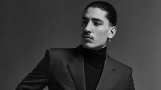 Hector Bellerin | Αυτός είναι ο πιο κομψός ποδοσφαιριστής σύμφωνα με την Vogue!