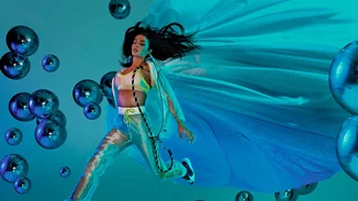 Πρόσκληση σε πάρτι με την Ελένη Φουρέιρα στο κατάστημα της Nike στην Ερμού