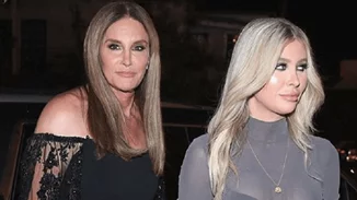 Στην Αθήνα η Caitlyn Jenner με την σύντροφό της | Η φωτογραφία και ο λόγος που ήρθε στην Ελλάδα