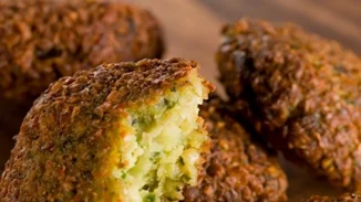 Συνταγή για φαλάφελ: Vegan και light κεφτεδάκια με ρεβίθια