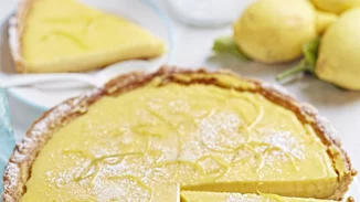Η συνταγή της μαμάς για την πιο νόστιμη τάρτα λεμονιού