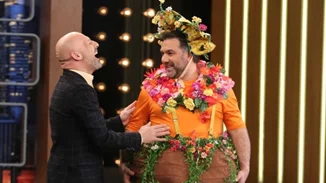 Νίκος Μουτσινάς | Η ξεκαρδιστική «πρόκληση» στον Αρναούτογλου: «Είσαι ό,τι χειρότερο στην τηλεόραση μετά το Power Of Love»