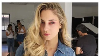 Δούκισσα Νομικού | Το αξεσουάρ που δεν αποχωρίζεται από τότε που έγινε μαμά