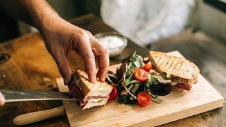 Τα κορυφαία breakfast sandwiches για να ξεκινήσεις τη μέρα σου