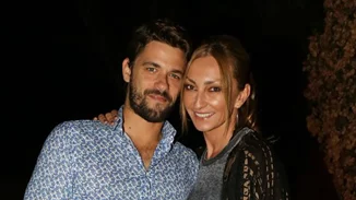 Αποστόλης Τότσικας - Ρούλα Ρέβη | Η τέλεια φωτογραφία των δίδυμων παιδιών τους