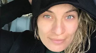 Ελεονώρα Μελέτη | Δείχνει τις μελανιές στο σώμα της και περνά ένα σημαντικό μήνυμα