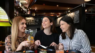 Ακολουθείς υγιεινή διατροφή; Αυτό είναι το πιο (αναπάντεχα) healthy spot στην πόλη