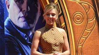 Scarlett Johansson: Αυτό το outfit της έφερε την άνοιξη