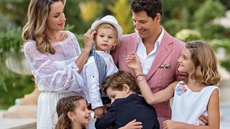 Σάκης Ρουβάς σε Κάτια Ζυγούλη | "Θα ´μαι μια ζωή δίπλα σου εγώ..." (pic)