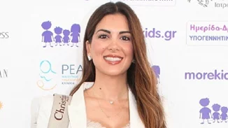 Ναι ή όχι; Δες πώς συνδύασε η Σταματίνα Τσιμτσιλή τις διάφανες γόβες της