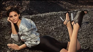 Η Ηλιάνα Παπαγεωργίου είναι το νέο πρόσωπο της TSAKIRIS MALLAS