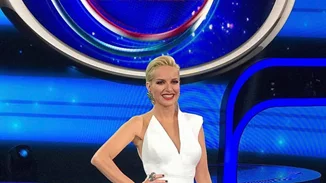 Μαρία Μπεκατώρου | Το υπέροχο look στον φετινό ημιτελικό του YFSF