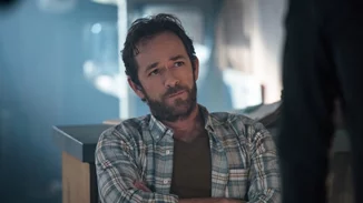 H παράξενη ιστορία του γιου του Luke Perry που δεν θυμίζει σε τίποτα τον πατέρα του