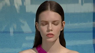 Αυτά είναι τα μαγιό που θα φορούν σε λίγο όλες οι Ελληνίδες influencers