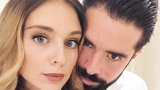 Μαριάννα Γουλανδρή | Ποζάρει με μαγιό και δείχνει για πρώτη φορά την κόρη της στο Instagram