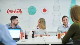 Η Coca-Cola Τρία Έψιλον στους εργοδότες επιλογής για τη Γενιά Y για 5η συνεχή χρονιά!