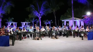 Survivor | Έλληνες και Τούρκοι διασκεδάζουν και τραγουδούν μαζί