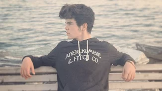 Άγγελος Λάτσιος | Φωτογραφίζει τη βασίλισσα του, τη μαμά του Ελένη Μενεγάκη!