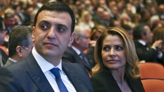 Ανακοινώσεις Κικίλια | Στην Ελλάδα τρία εκατ. δόσεις του εμβολίου, τμηματικά από τον Δεκέμβριο ως τον Ιούνιο