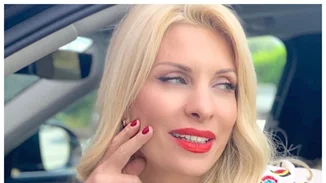 Ελένη Μενεγάκη | Το δημόσιο σχόλιο στη φωτογραφία της πεθεράς της!