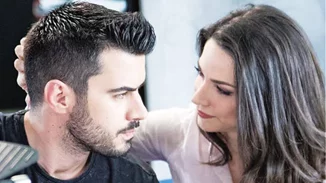 Γιάννης Τσιμιτσέλης | Πάσχα στο Παρίσι με την Κατερίνα Γερονικολού (pic)