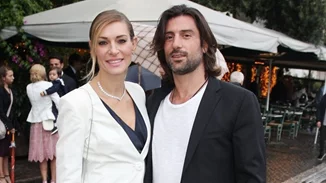 Δες τι φόρεσε η Ζέτα Δούκα σε έξοδο με τον σύντροφό της