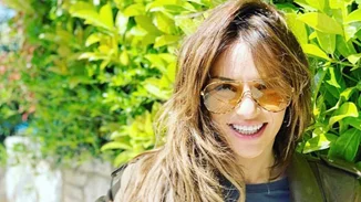 Η Ελένη Τσολάκη άλλαξε χρώμα στα μαλλιά της και μας έδειξε το αποτέλεσμα