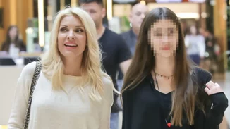 Ελένη Μενεγάκη και Λάουρα Λάτσιου είναι αχώριστες | Νέες φωτογραφίες από έξοδό τους για shopping