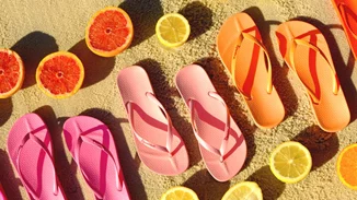 Αυτές είναι οι πιο ωραίες σαγιονάρες για τις διακοπές σου