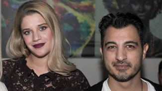 Τζένη Θεωνά | Να το δώρο που της έφερε ο Δήμος Αναστασιάδης από την Αμερική