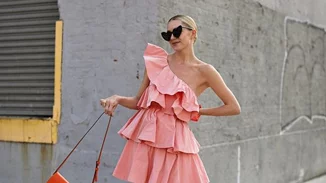 Μίνι φορέματα για γάμο | Βρήκαμε τα πιο ωραία για σένα που δε θέλεις να φορέσεις μάξι